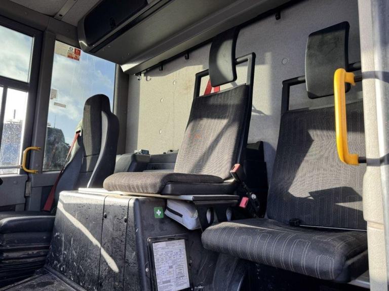 2018 MERCEDES ECONIC 1830 SKIP LOADER