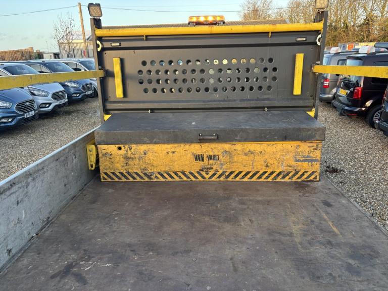 PEUGEOT BOXER 2.2 BlueHDi 335 Built for Business 2020