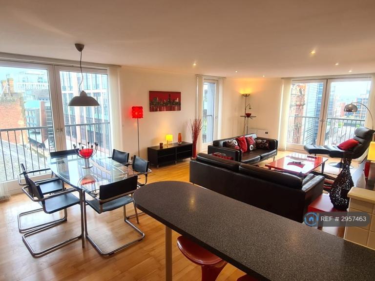 2 bedroom flat in Argyle Street, Glasgow, G2 (2 bed) (#2957463)