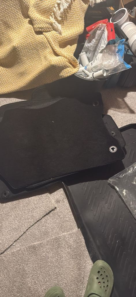 Mazda boot liner and internal mats 