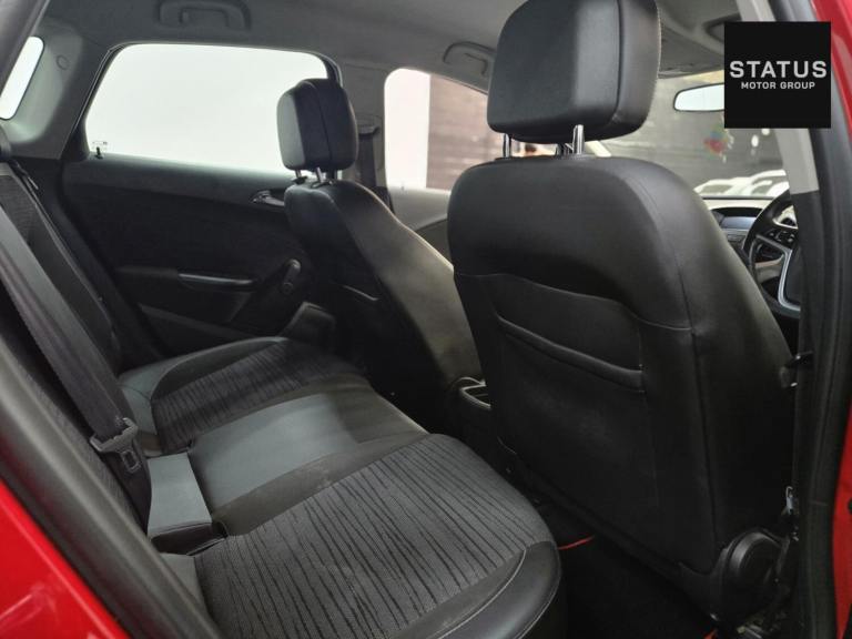 2014 Vauxhall Astra 1.6 16v Excite Hatchback 5dr Petrol Manual Euro 5 (115 ps) Hatchback Petrol M...