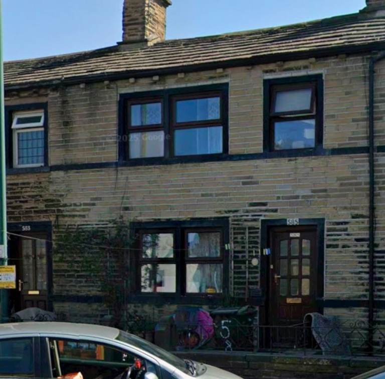 HOUSE FOR RENT 585 GREAT HORTON ROAD BD7 4ED 2BED 1 BATHROOM