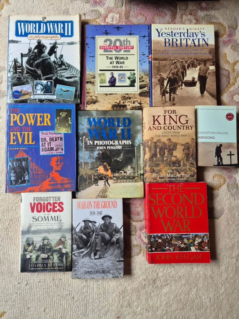 🌟JOB LOT/FREEBIES🌟 War Books. Good Condition. Collection Only
