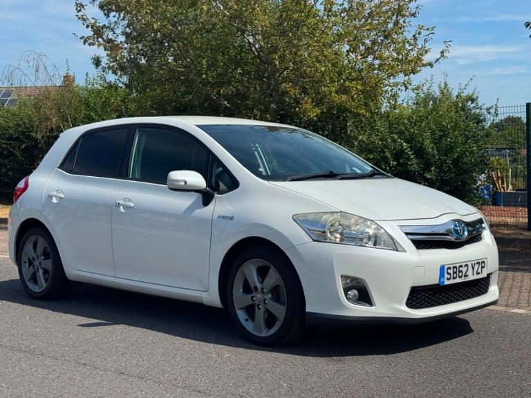 2012 Toyota Auris 1.8 VVTi Hybrid T Spirit 5dr CVT Auto HATCHBACK Petrol/Electric Hybrid Automatic