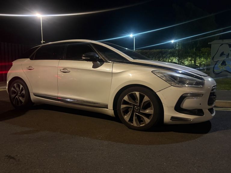 Citroen, DS5, Hatchback, 2014, Other, 1997 (cc), 5 doors