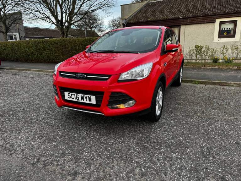Ford Kuga Zetec 1.5 petrol SUV