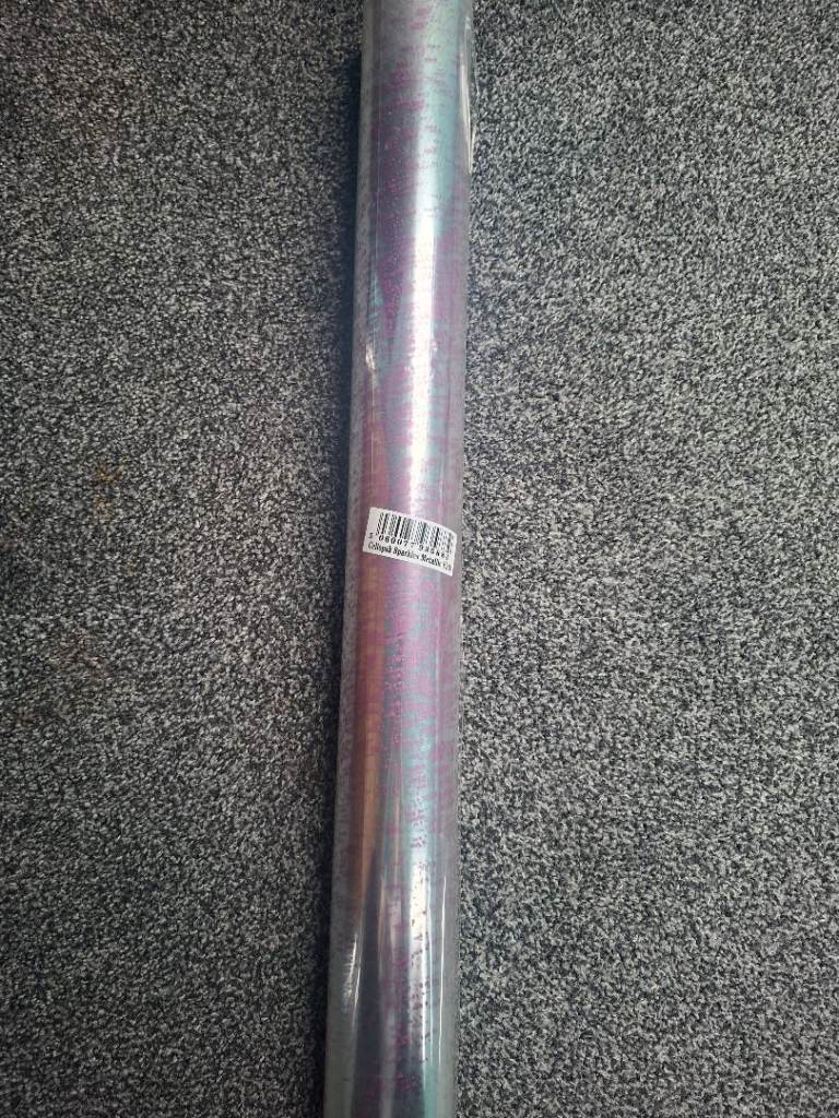 Cellophane wrap for hampers 