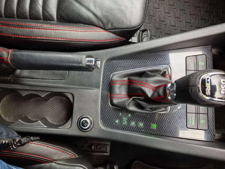 2015 Skoda Octavia 2.0 Octavia vRS TDI 4x4 Semi-Auto 4WD 5dr Hatchback Diesel Automatic