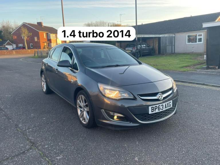 Vauxhall astra 1.4 turbo sri 2014 