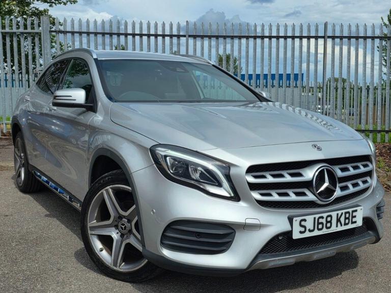 Mercedes-Benz C Class 2.1 GLA200d AMG Line (Premium) SUV 5dr Diesel 7G-DCT 4MATI