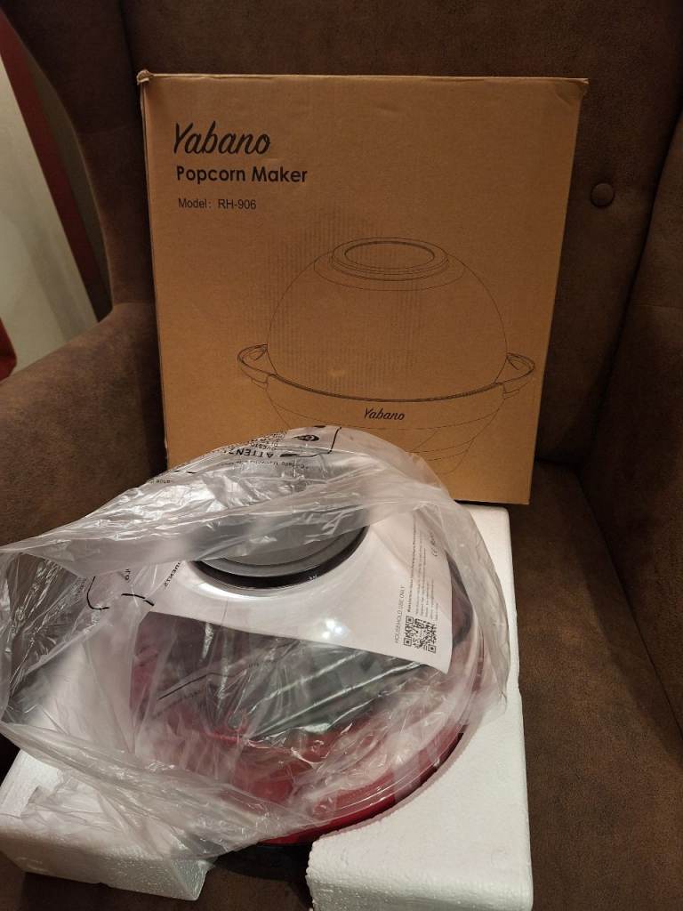 Yabano Popcorn Maker Brand New in Box 