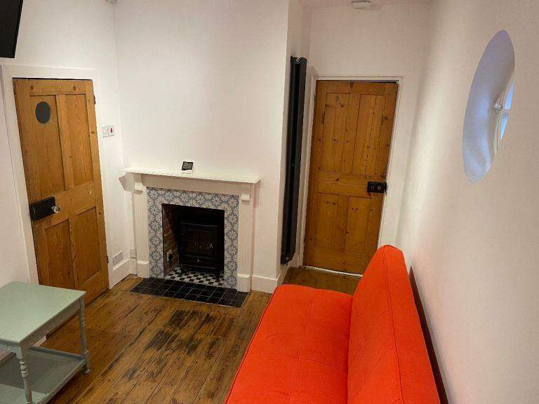 Self-contained property central Rochester with own parking