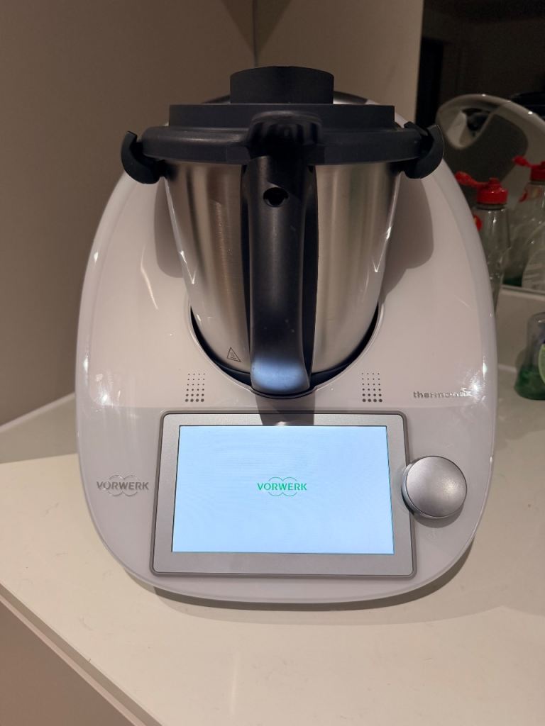 Vorwerk Thermomix TM6 – Excellent Condition