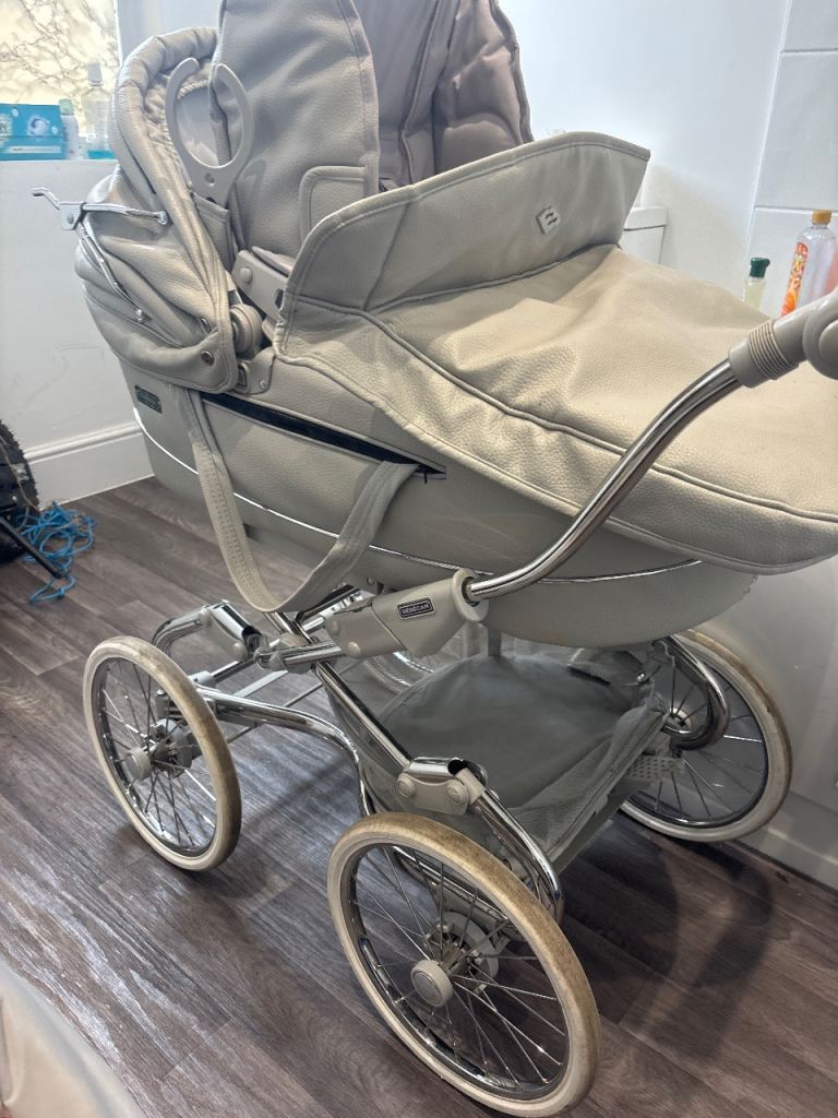 Bebecar pram 
