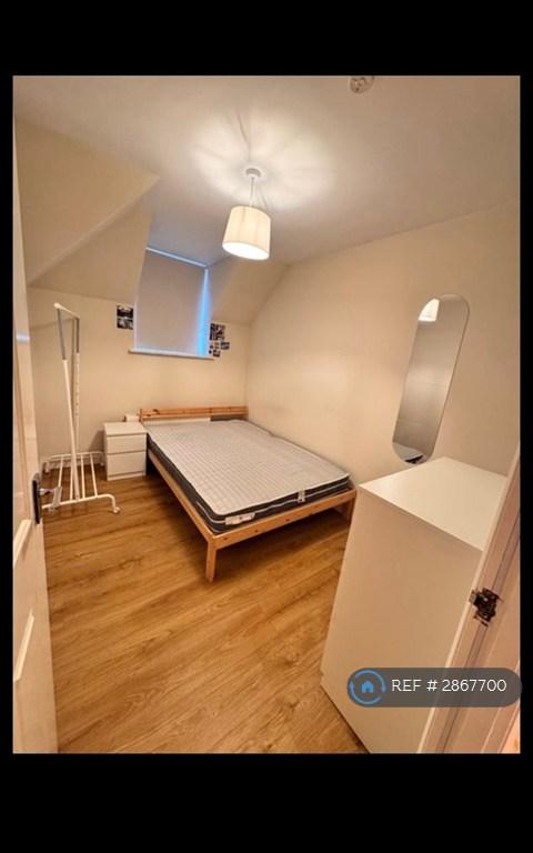1 bedroom in Century Court, Woking, GU21 (#2867700)