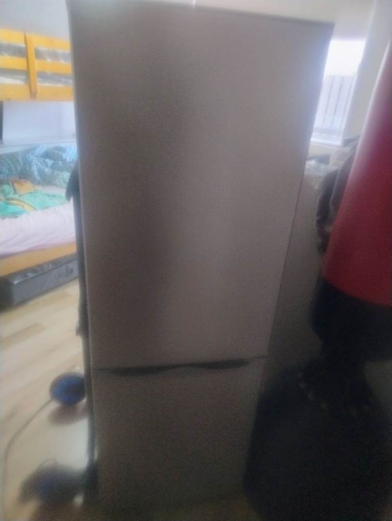 Essentials fridge freezer