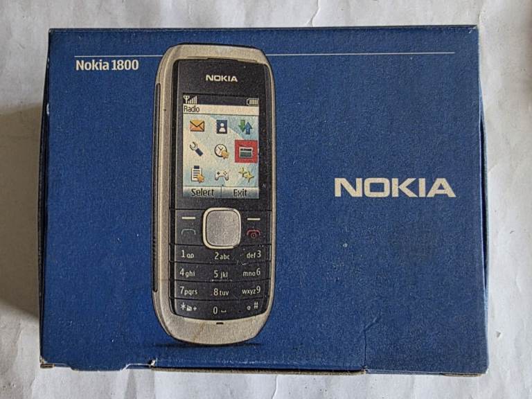 Nokia 1800 Gold Unlocked Boxed With User Guide Wall & Car Charger Hands Free Kit