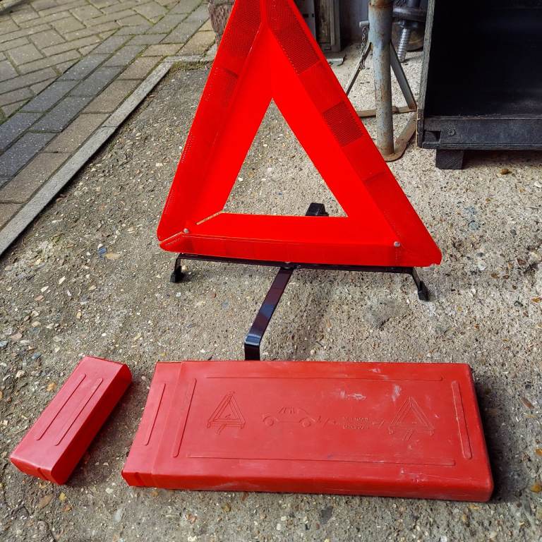 Warning triangle