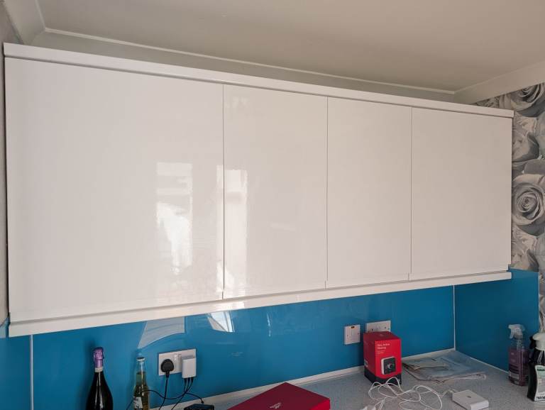 Kitchen units for free 