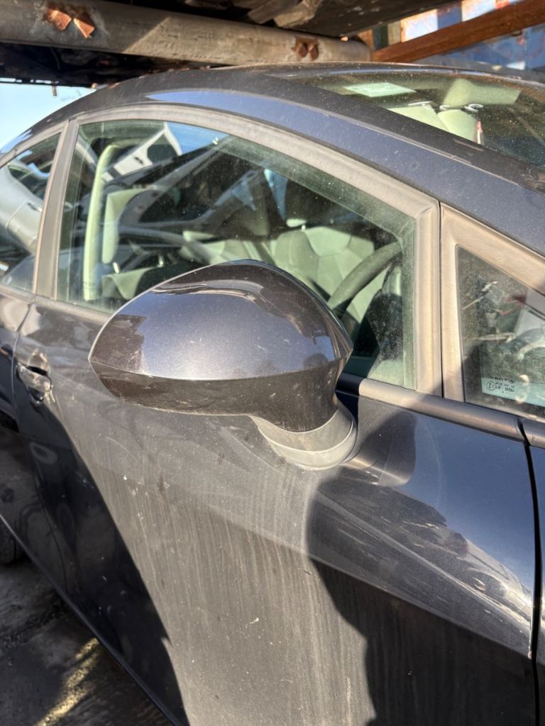 2008-2012 Seat Leon Mk2 Drivers Offside Electric Wing Mirror