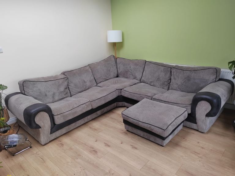 Corner couch free