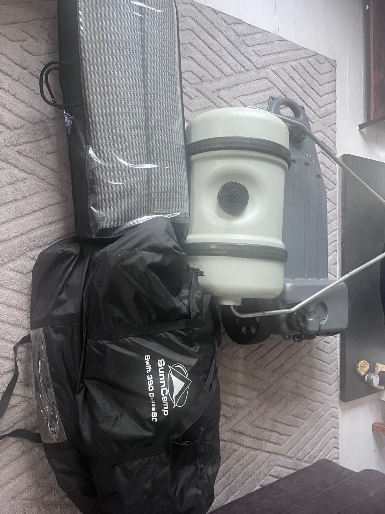 Caravan Essentials lot of items