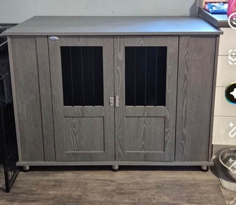 Excellent condition Pawhut crate