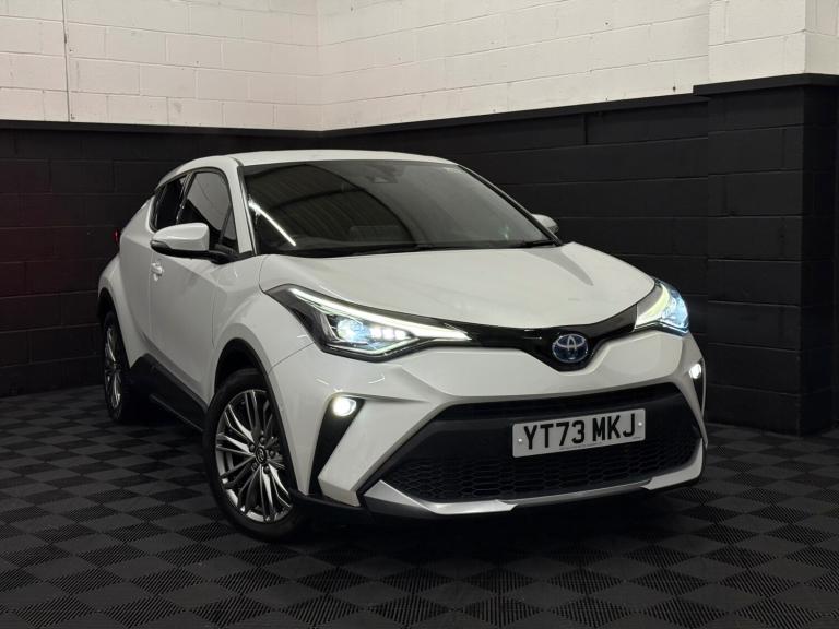 2023 73 TOYOTA CHR EXCEL 2.0 VVT HYBRID PETROL AUTOMATIC WHITE 184BHP EURO 6