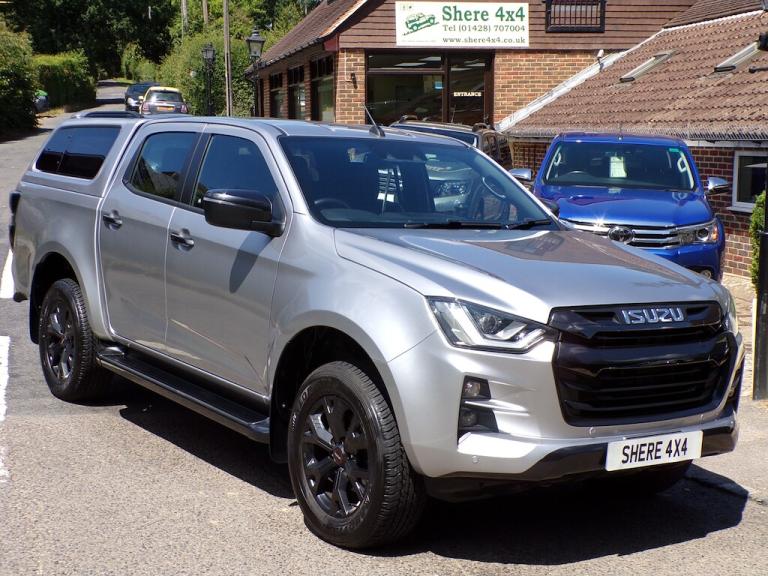 2024 Isuzu D-Max 1.9 TD V-Cross Pickup Double Cab 4dr Diesel Auto-4900 Miles-Hard top-NO VAT Pick...