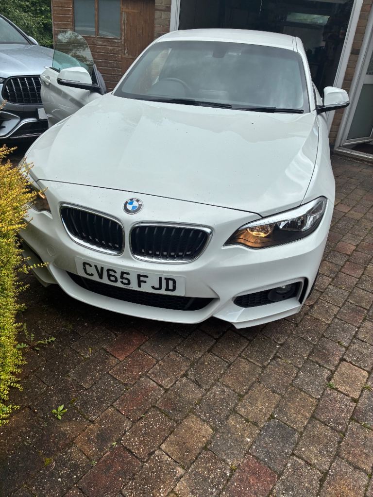 BMW 220I Coupe
