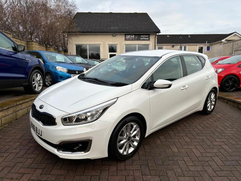 2016 Kia Ceed 1.6 CRDi 2 Euro 6 (s/s) 5dr HATCHBACK Diesel Manual