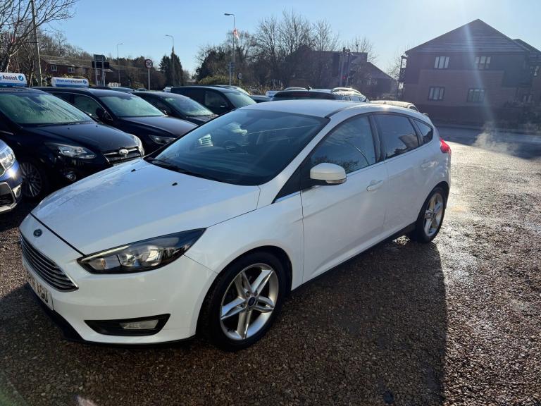 2016 Ford Focus 1.0 EcoBoost Zetec 5dr HATCHBACK PETROL Manual