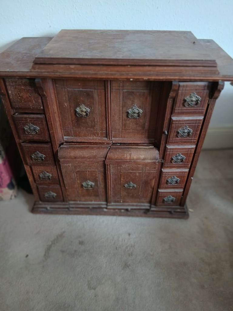 Singer sewing machine