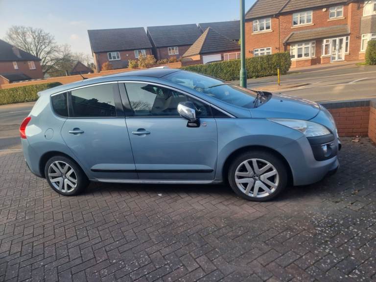 Peugeot, 3008, Hatchback, 2012, Semi-Auto, 1997 (cc), 5 doors