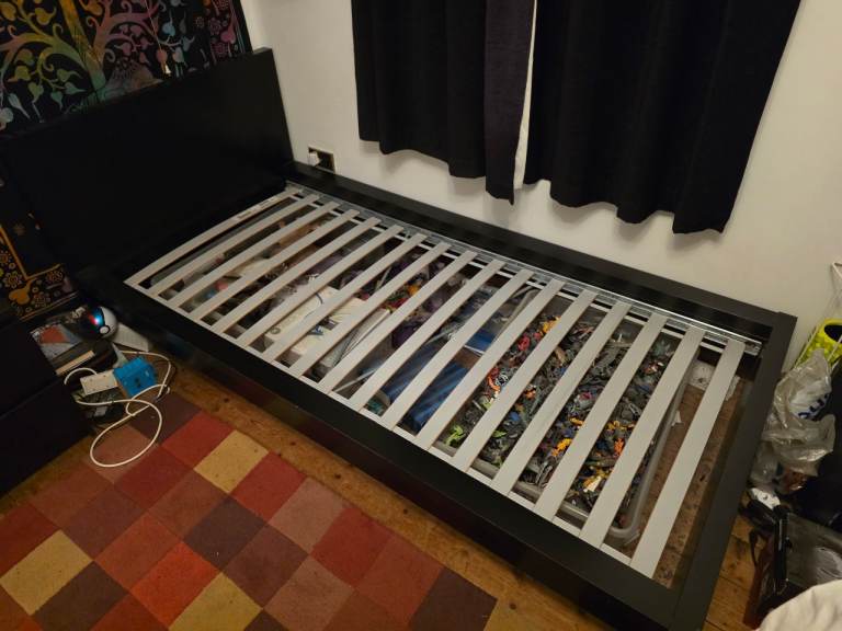 Single ikea bed