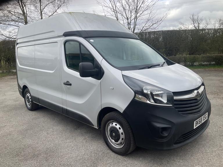 VAUXHALL VIVARO LWB 1.6TDCI HIGH ROOF SUIT CAMPERVAN CONVERTION AIRCON EXCELLEN 