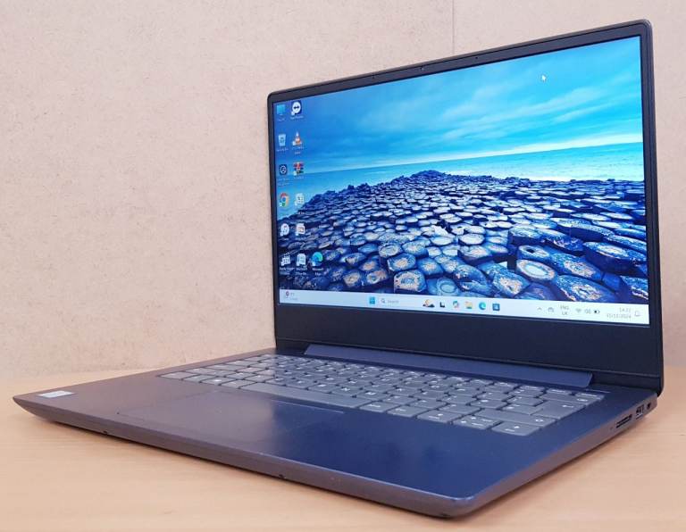 Fast Lenovo Laptop, Intel Core i7-8th Gen, Windows 11, 12GB RAM & 256GB SSD, Microsoft Office