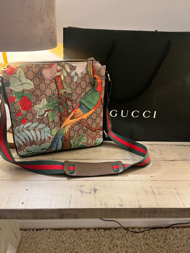 image for Genuine Gucci Front Zip Messenger Monogram GG Tian Print Medium Brown/Red/Green/Blue