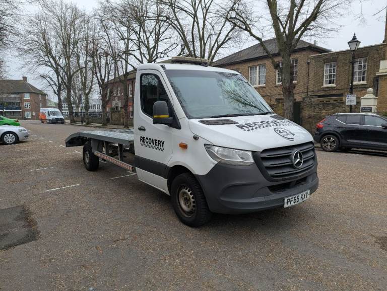 2020 Mercedes sprinter LwB recovery truck 
