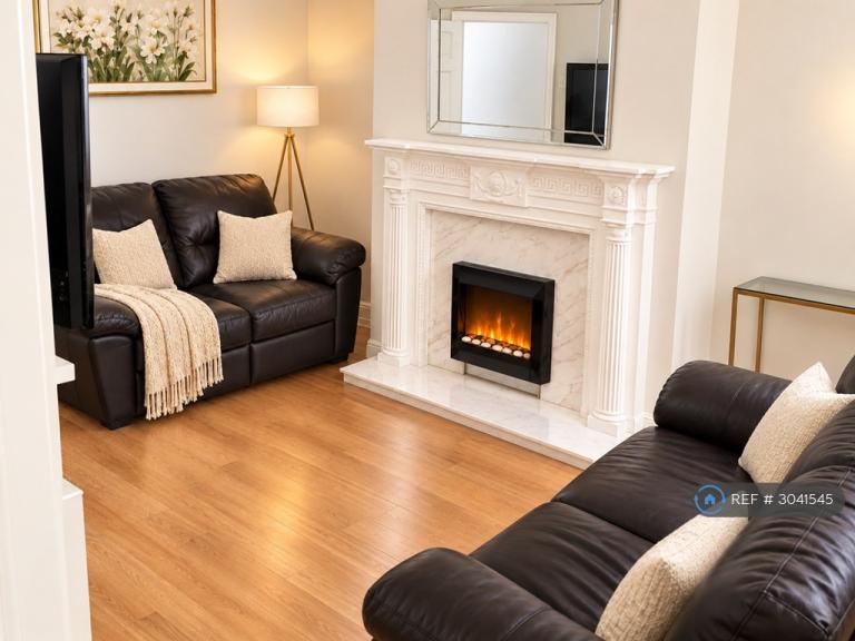 1 bedroom in Crondall St, Manchester, M14 (#3041545)