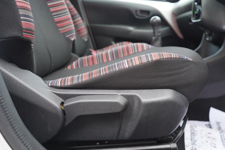 2015 Citroen C1 1.2 PureTech Feel Hatchback 5dr Petrol Manual Euro 6 (82 ps)