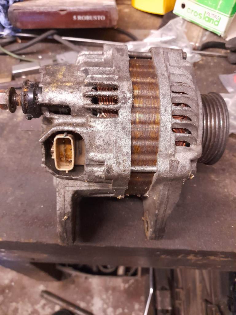 Mitsubishi L200 Alternator 