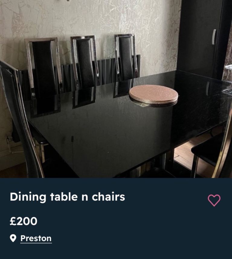 Table with 6 chairs