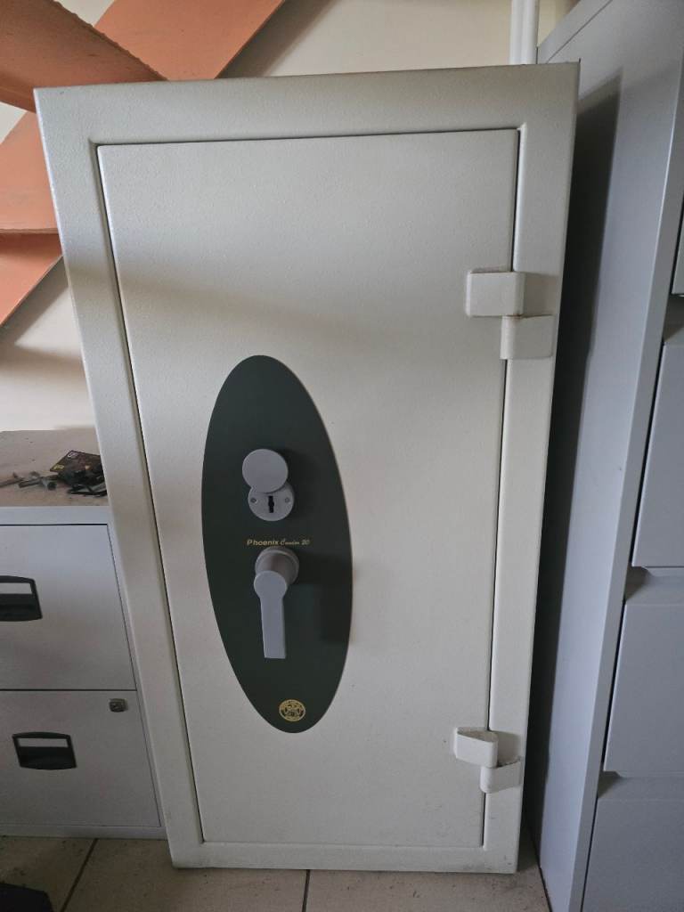 Large h 1200 Phoenix Vault Fire Proof Safe Steel Security Condor Series 2 key lock & Locking 3 Bolts