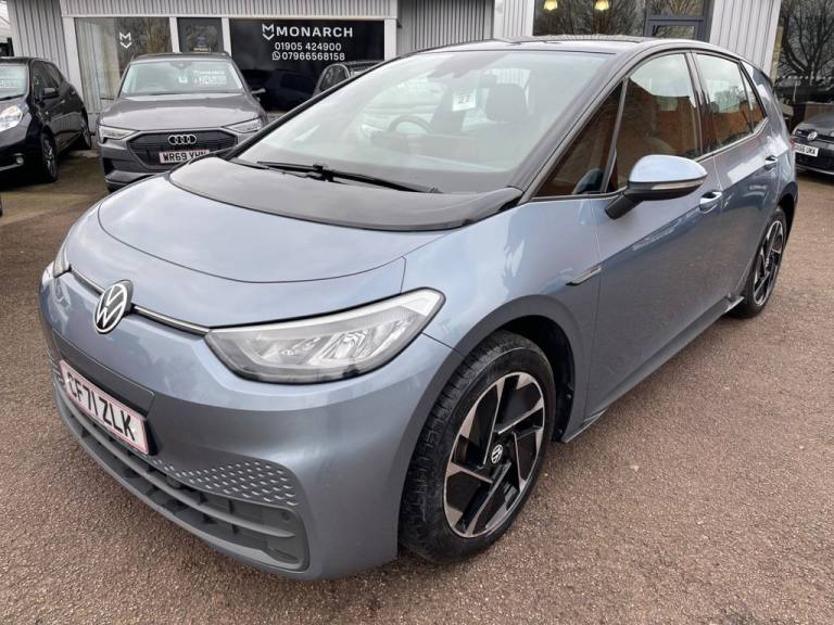 2022 Volkswagen ID.3 Pro Performance 58kWh Life Hatchback 5dr Electric Auto (204 ps) Hatchback EL...