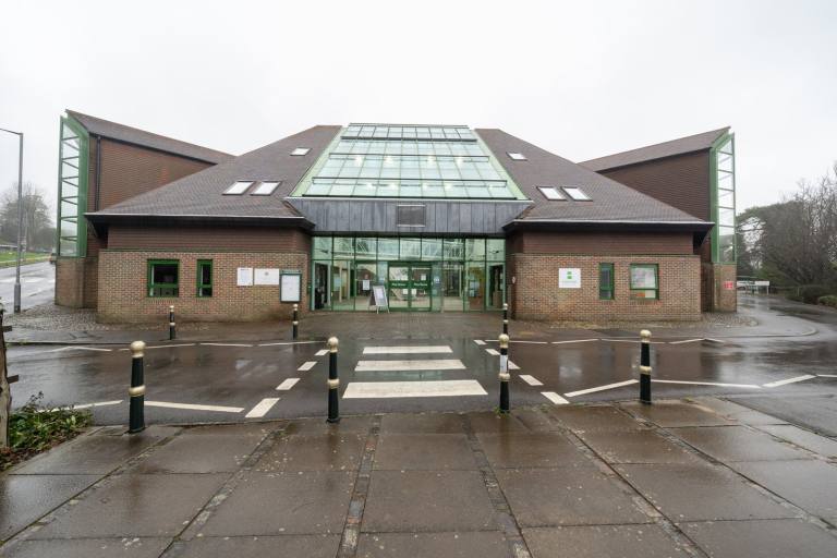 Crowborough - TN6 1DH \ Flexible Office Space for 2 Workstations