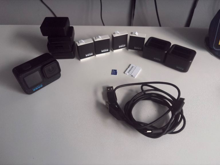 Go pro hero 12 black like new 