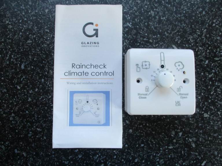 CONSERVATORY CLIMATE CONTROL & RAIN SENSOR