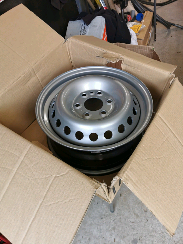 Iveco daily Wheel rim brand new to suit single wheeler, without tyre, 