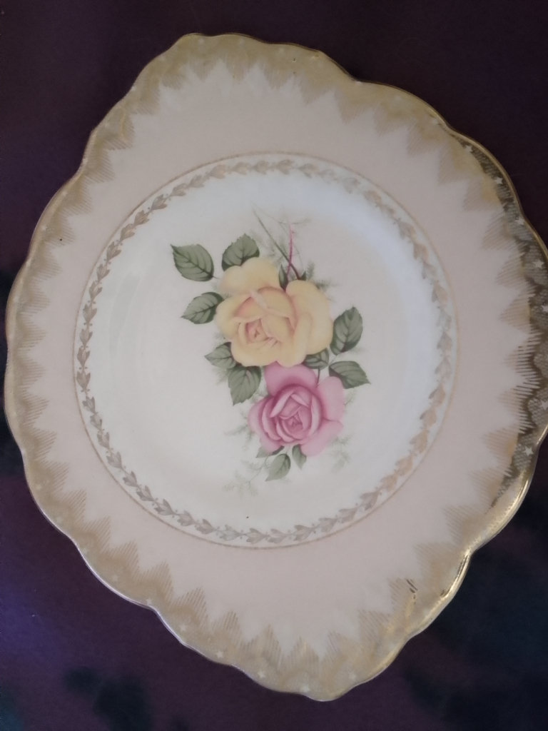 Imperial bone china 22kt gold cake plate